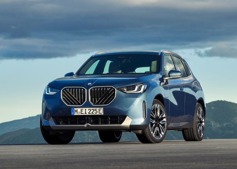 2025 BMW X3 2.0 20d xDrive 197 HP M Sport Steptronic Özellikleri - bagajhacmi.com