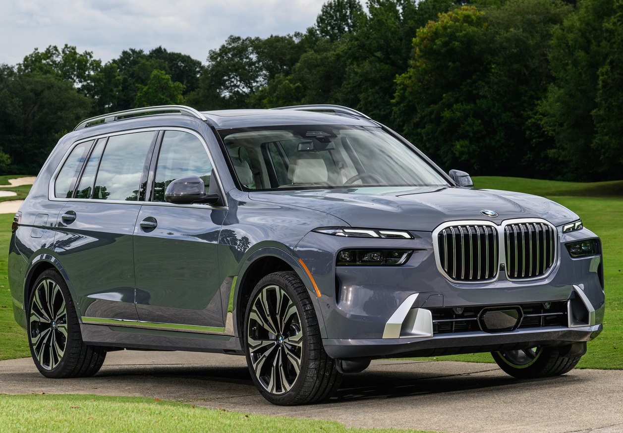 2023 BMW X7 3.0 xDrive40d 340 HP M Excellence Steptronic Özellikleri - bagajhacmi.com