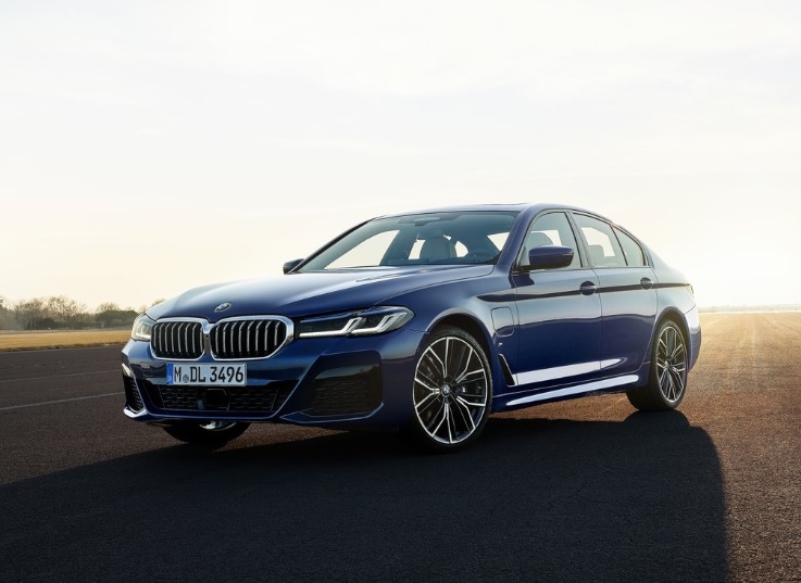 2023 BMW 5 Serisi 520i 1.6 Luxury Line