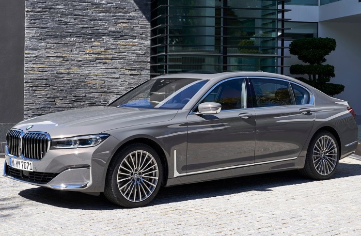 2021 BMW 7 Serisi 740Ld xDrive 3.0 340 HP Pure Excellence Steptronic Özellikleri - bagajhacmi.com