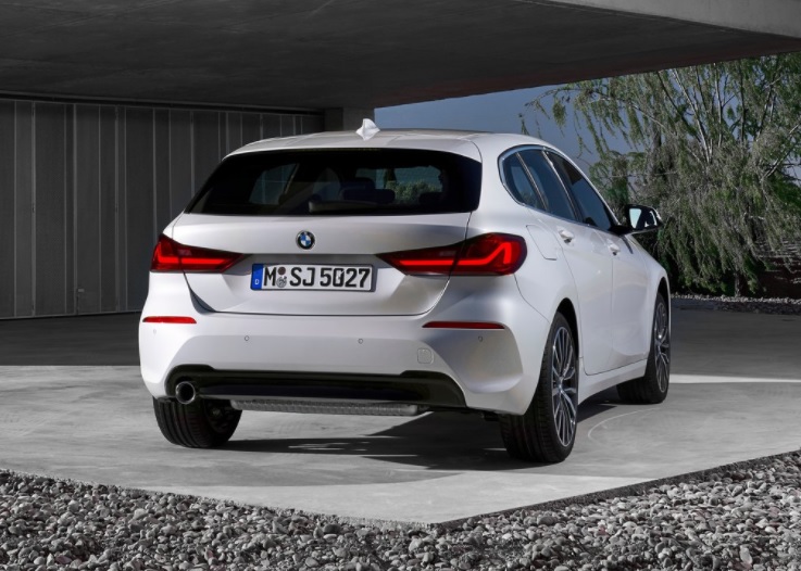 2023 BMW 1 Serisi 116d 1.5 Luxury Line