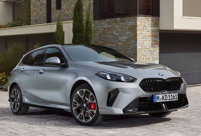 2024 BMW Yeni 1 Serisi 120 1.5 170 HP M Sport Steptronic Özellikleri - bagajhacmi.com