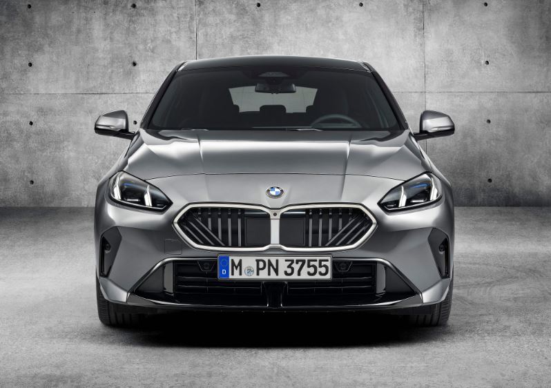 2024 BMW Yeni 1 Serisi 120 1.5 170 Beygir M Sport Steptronic Teknik Verileri