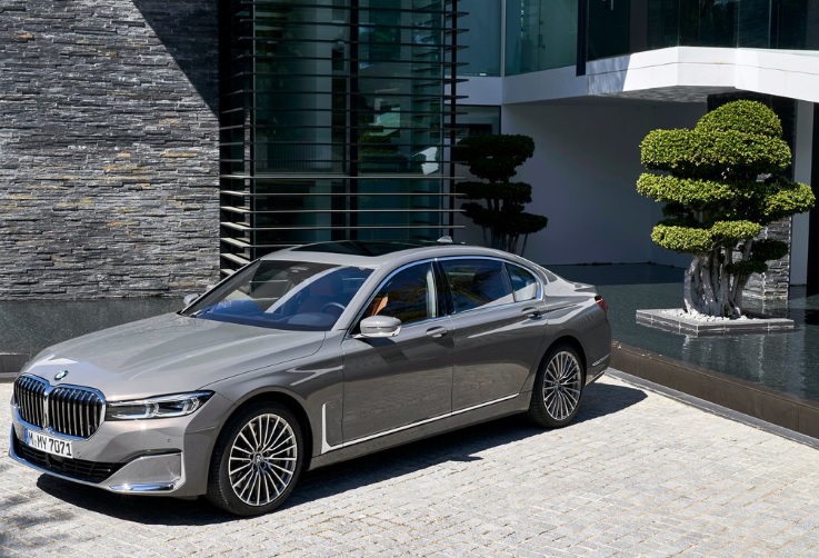 2022 BMW 7 Serisi 740Ld xDrive 3.0 340 HP M Excellence Steptronic Özellikleri - bagajhacmi.com