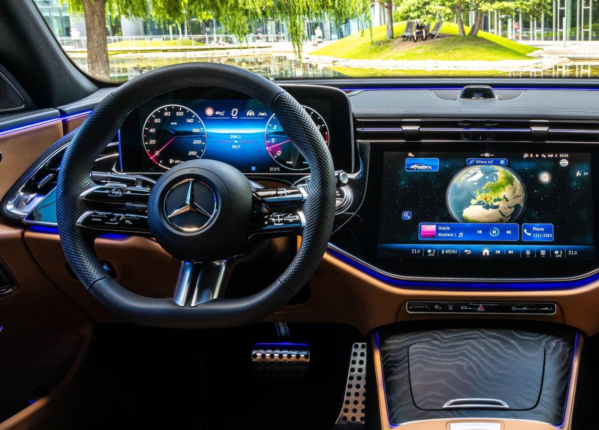 2024 Mercedes E Serisi E180 1.5 170 HP Edition AMG 9G-TRONIC Özellikleri - bagajhacmi.com