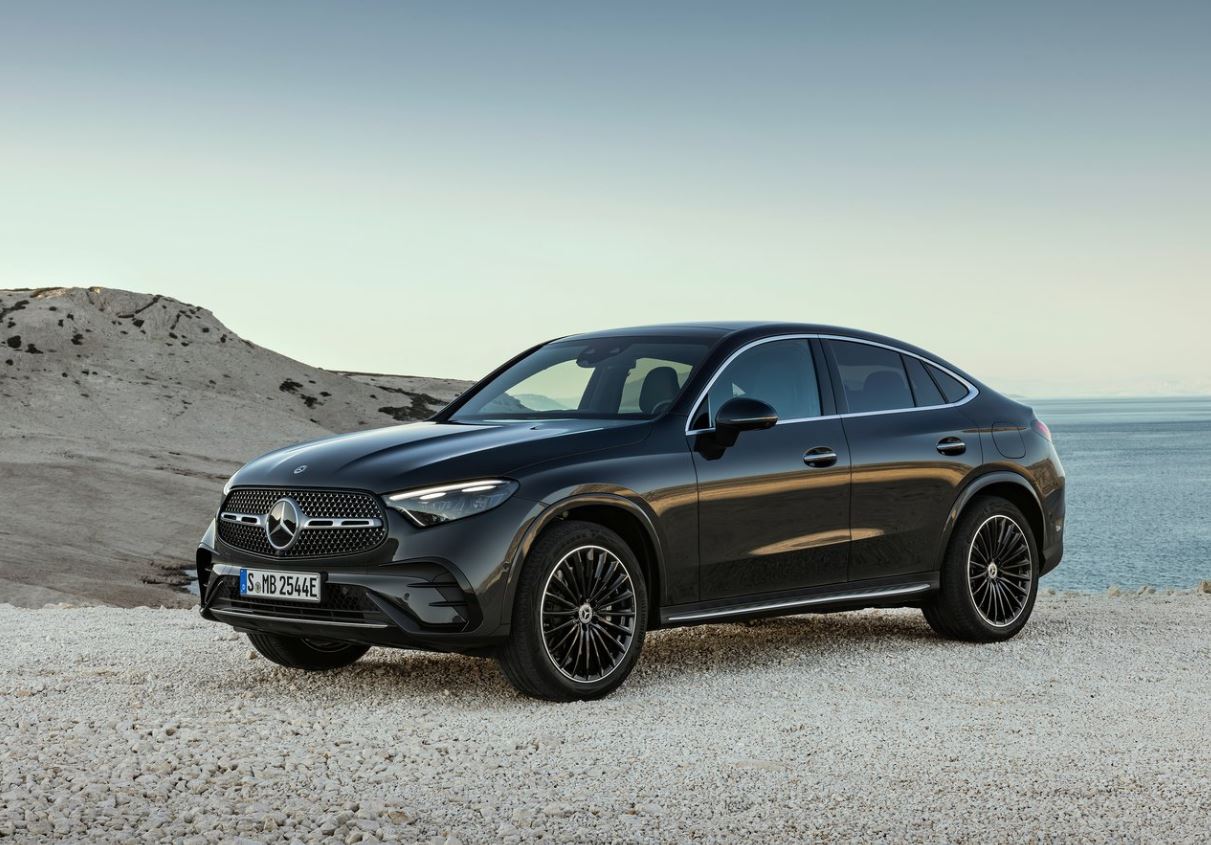 2025 Mercedes GLC 300d 2.0 4Matic 269 Beygir AMG 9G-Tronic Teknik Verileri