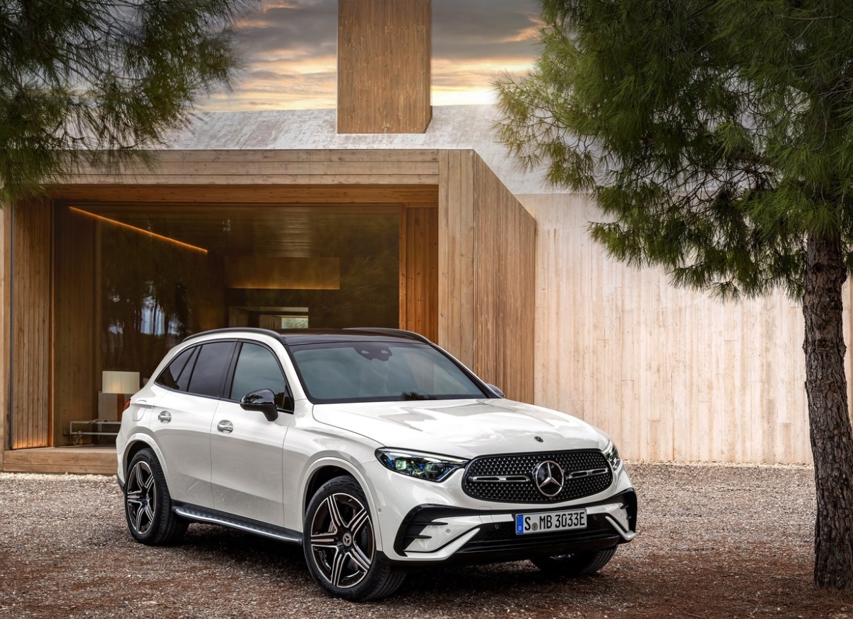 2023 Mercedes GLC 220d 2.0 197 HP Edition AMG 9G-Tronic Özellikleri - bagajhacmi.com